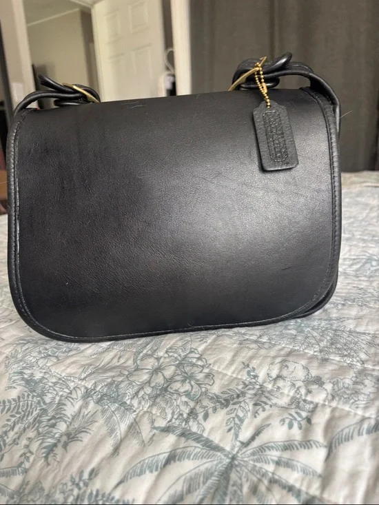 VTG Coach Black Leather Satchel with Gold-Tone Hardware - Picture 1 of 12